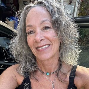 Meet your Posher, Renae